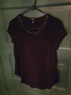 Alfani Black Short Sleeve Scoop-Neck Tee with Satin Trim